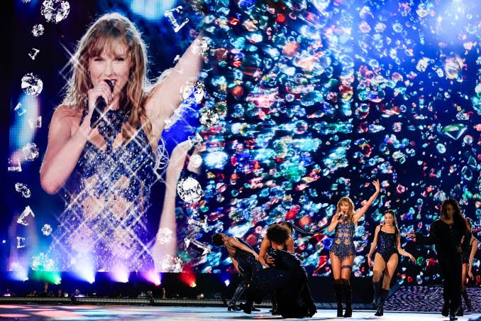 UPDATED BREAKING NEWS: Music sensation and multiple Grammy awards winner Taylor Swift hits another milestone — her 113th show! BEFORE WE CELEBRATE HER, DO YOU AGREE WITH PUBLIC OPINIONS THAT HER BOYFRIEND, CHIEFS TRAVIS KELCE HAS CONTRIBUTED TO THIS FEAT? LET'S HEAR FROM YOU