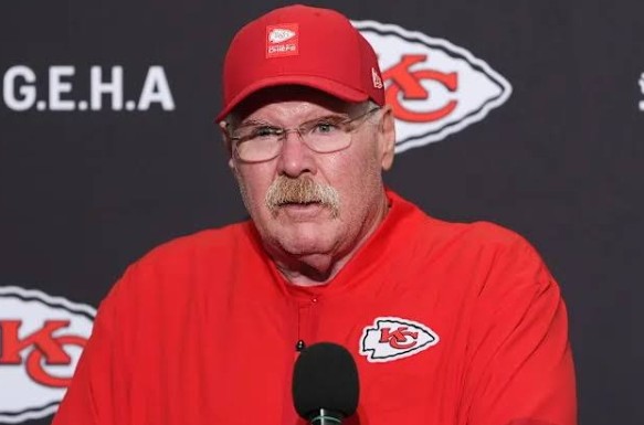BREAKING: Chiefs RB Isiah Pacheco dies in tragic car accident this morning Andy Reid in tears as Kansas City confirms the devastating news 😭🔴