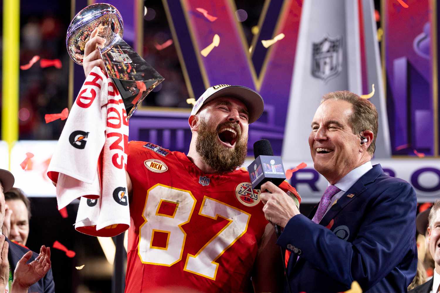 During one of his training sessions, Travis Kelce passionately shared with his devoted fans how he's been grinding in the offseason, driven by the singular goal of securing at least three more Super Bowl victories before hanging up his cleats.