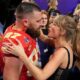 Taylor Swift paid a secret visit to Travis Kelce on her new project: I think it's really sweet